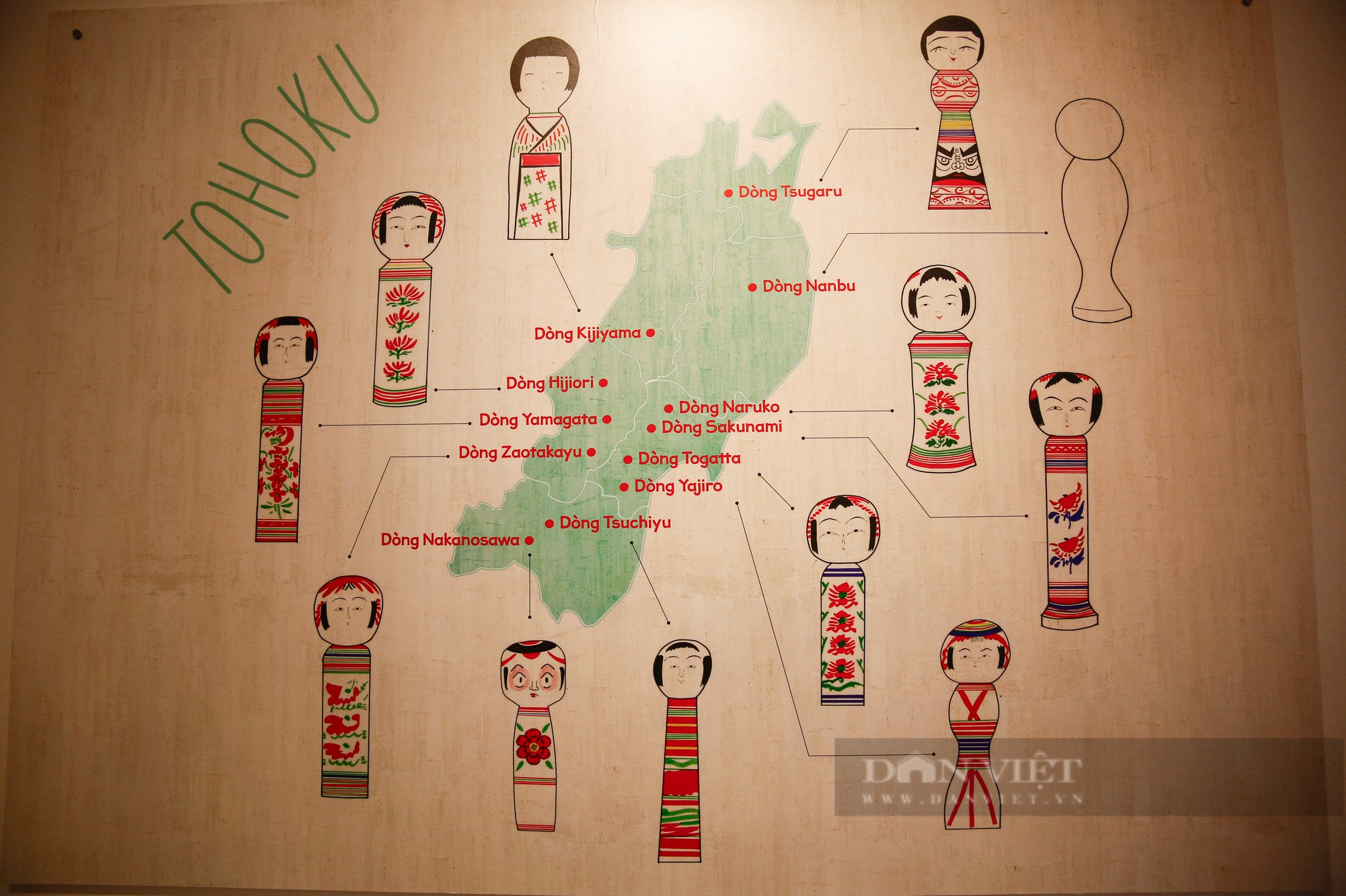 Chiêm ngưỡng búp bê gỗ Kokeshi không tay chân tại Hà Nội - Ảnh 2.