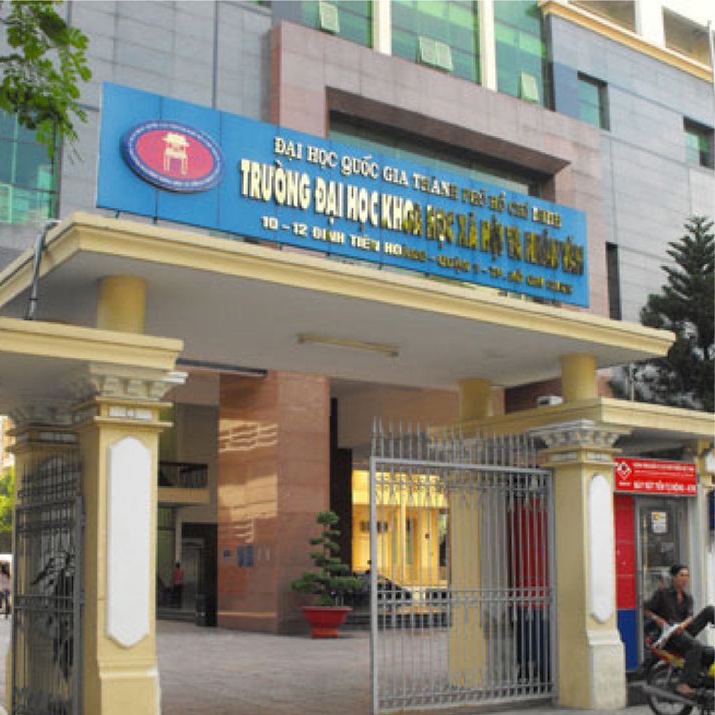 Sinh viên có nên vay vốn để học cao đẳng, đại học? - Ảnh 2.