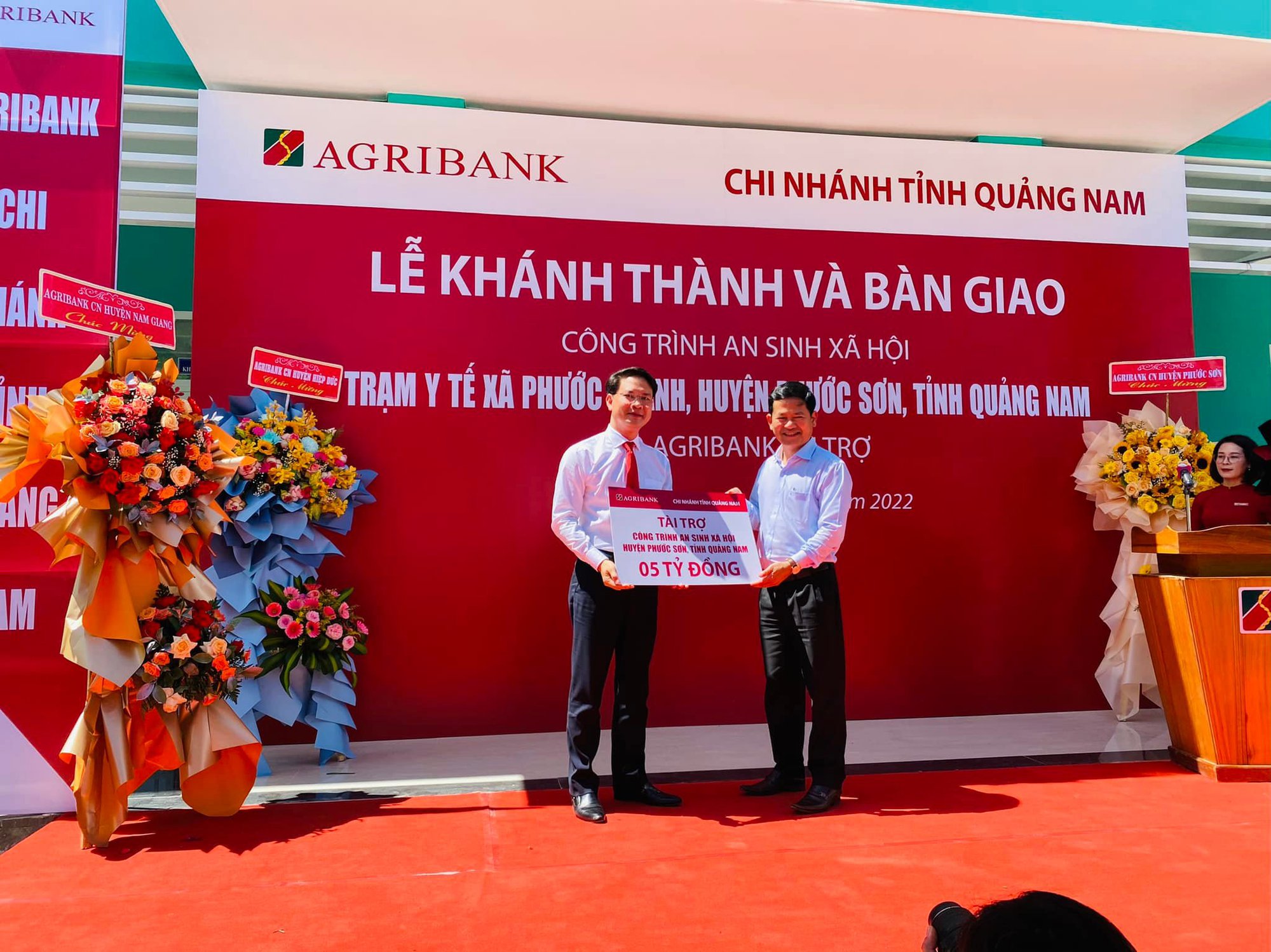 AGRIBANK TỈNH QUẢNG NAM DẪN ĐẦU KHỐI THI ĐUA CÁC NHTM NĂM 2021 - Ảnh 5.