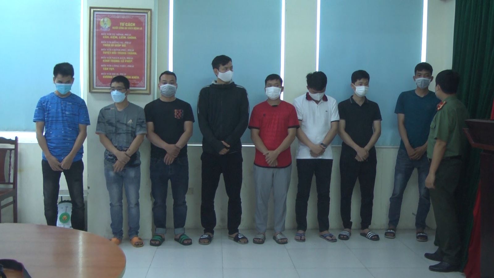 Khởi tố nhóm người ở Hưng Yên trong đường dây cờ bạc của Phan Sào Nam - Ảnh 1.