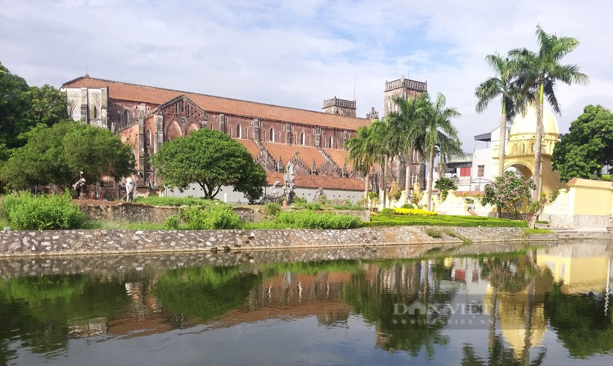 Khám phá Vương cung thánh đường Sở Kiện (bài 1): Chiếc nôi nuôi nấng hai thánh từ đạo, nơi cất giữ nhiều di tích thánh - Ảnh 12.