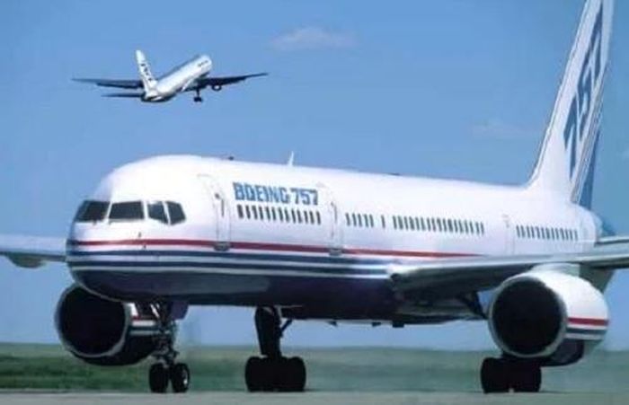 Máy bay riêng của các tỷ phú thế giới đắt đỏ cỡ nào? - Ảnh 8.