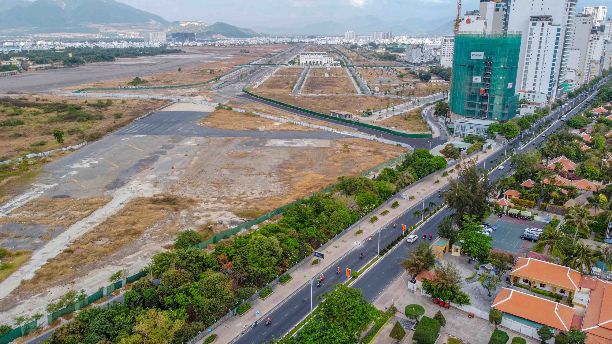 Thanh tra việc sử dụng 21 ha đất tại sân bay Nha Trang cũ - Ảnh 1. Thanh tra việc sử dụng 21 ha đất tại sân bay Nha Trang cũ - Ảnh 1.