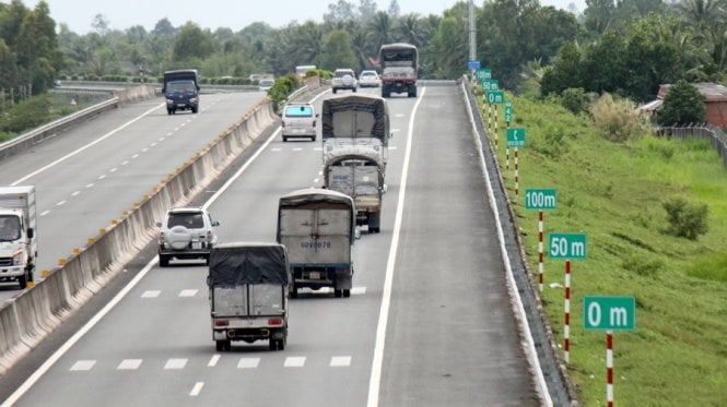 Mức phạt lỗi không giữ khoảng cách an toàn mới nhất năm 2022 - Ảnh 1.