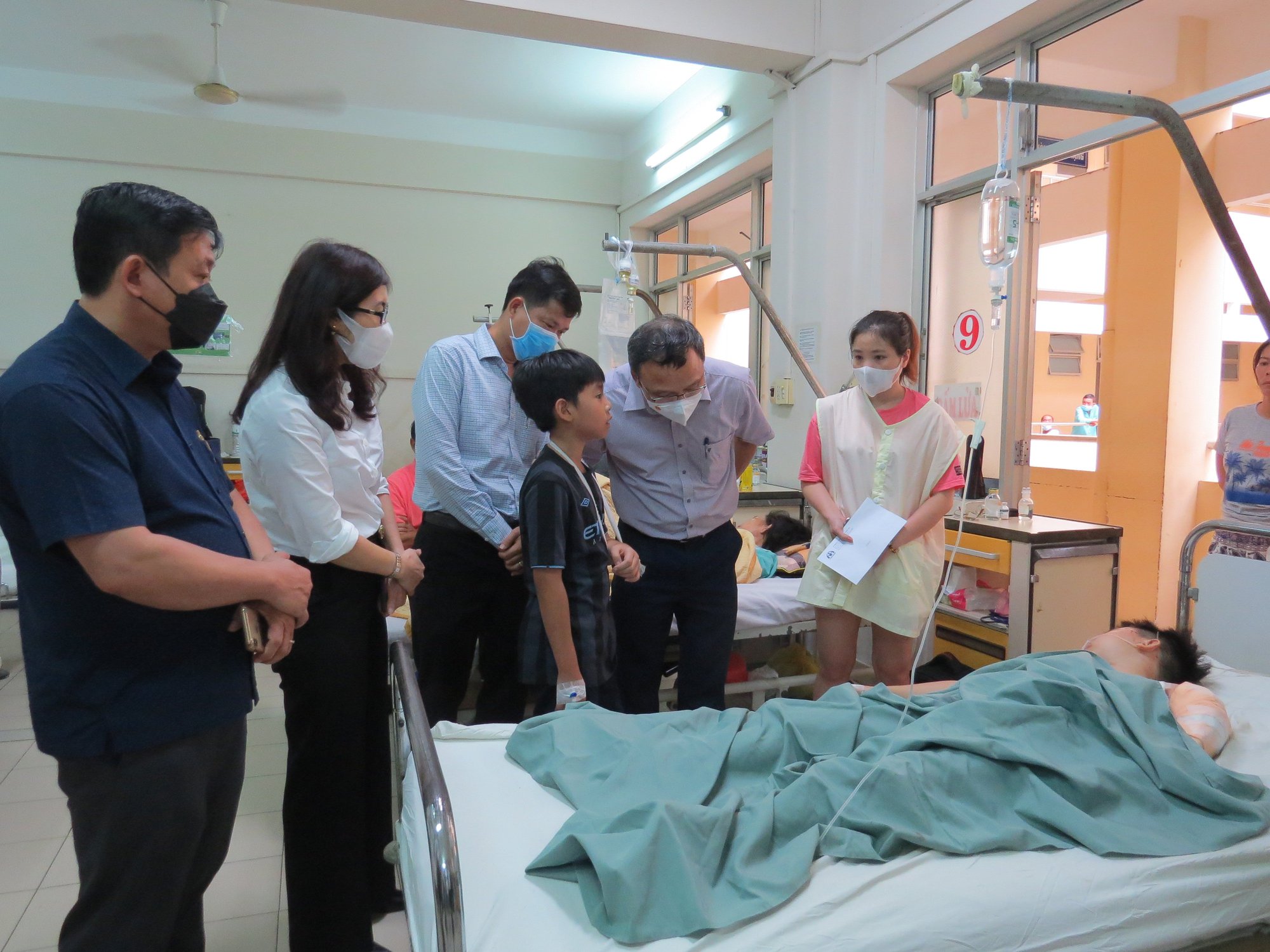 Vụ tai nạn thảm khốc làm 11 người thương vong ở Khánh Hòa: Tài xế xe tải có nồng độ cồn - Ảnh 1.
