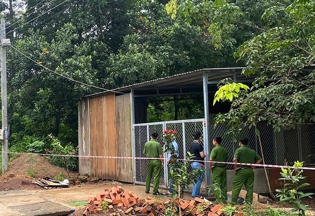 Nghi án người đàn ông sát hại người yêu vì nghĩ bị &quot;bỏ bùa&quot; - Ảnh 1.