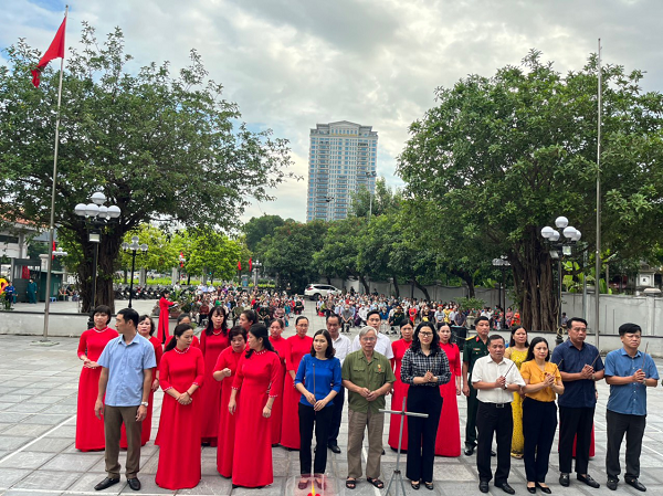 Quận Cầu Giấy tổ chức nhiều hoạt động hướng đến 75 năm ngày Thương binh – Liệt sỹ - Ảnh 1.