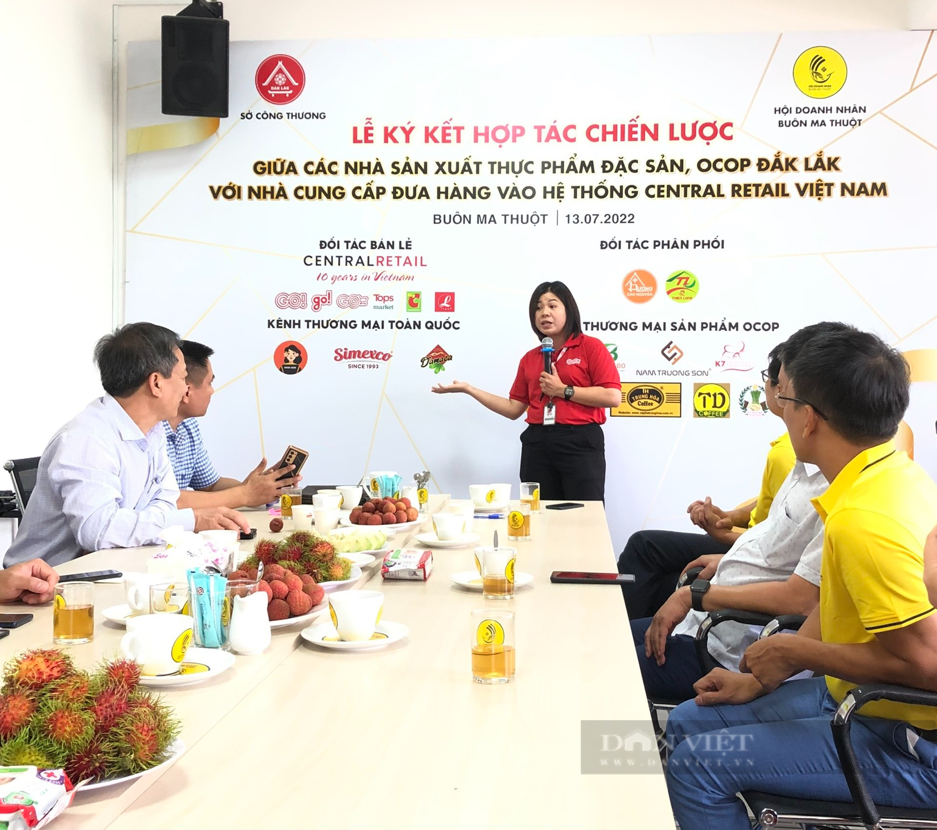 Đắk Lắk: Nhiều sản phẩm OCOP sẽ có mặt tại hệ thống siêu thị của Tập đoàn đa quốc gia - Ảnh 1.