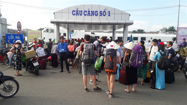 Ngày 14/7: Tàu, phà ra các đảo ở Kiên Giang đã hoạt động bình thường trở lại - Ảnh 1.