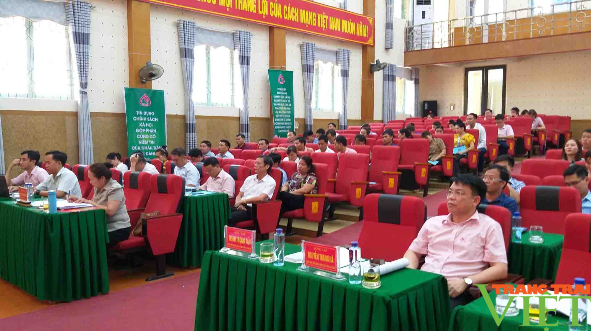 PGD Ngân hàng CSXH Than Uyên tổng kết 20 năm thực hiện chính sách với người dân - Ảnh 2. PGD Ngân hàng CSXH Than Uyên tổng kết 20 năm thực hiện chính sách với người dân - Ảnh 2.