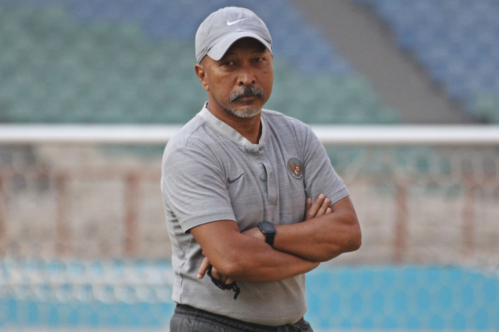 Tin tối (15/7): HLV Indonesia chê bai PSSI và CĐV khi đòi rời AFF - Ảnh 1.