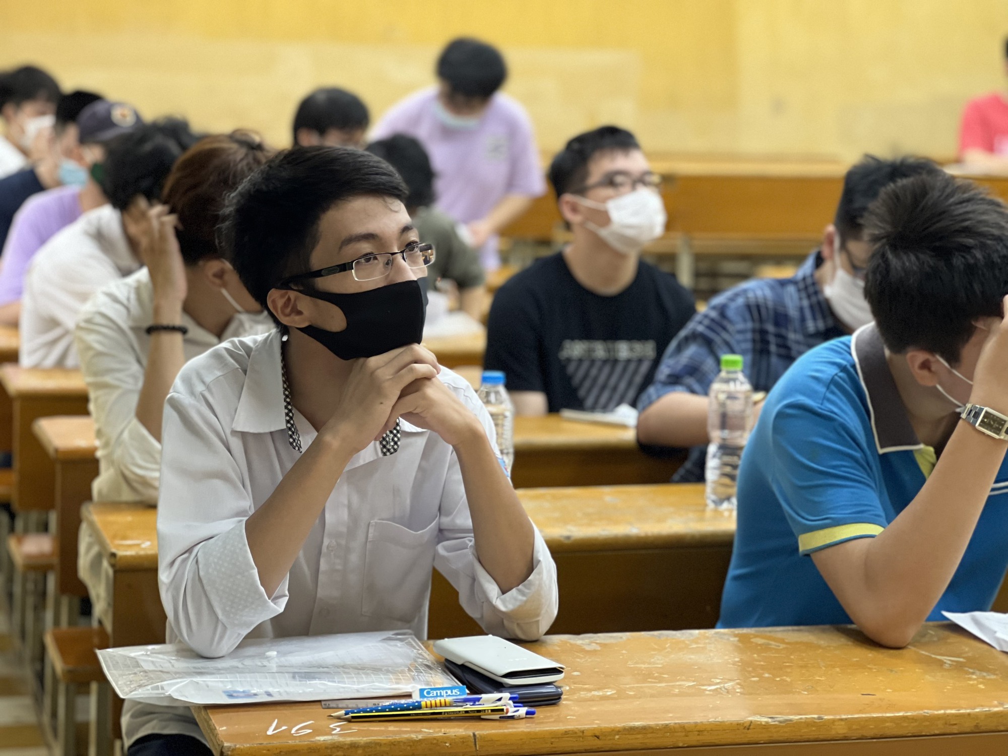 Hơn 7.000 thí sinh chính thức làm bài thi Đánh giá tư duy 2022, cạnh tranh vào 21 trường đại học - Ảnh 8.