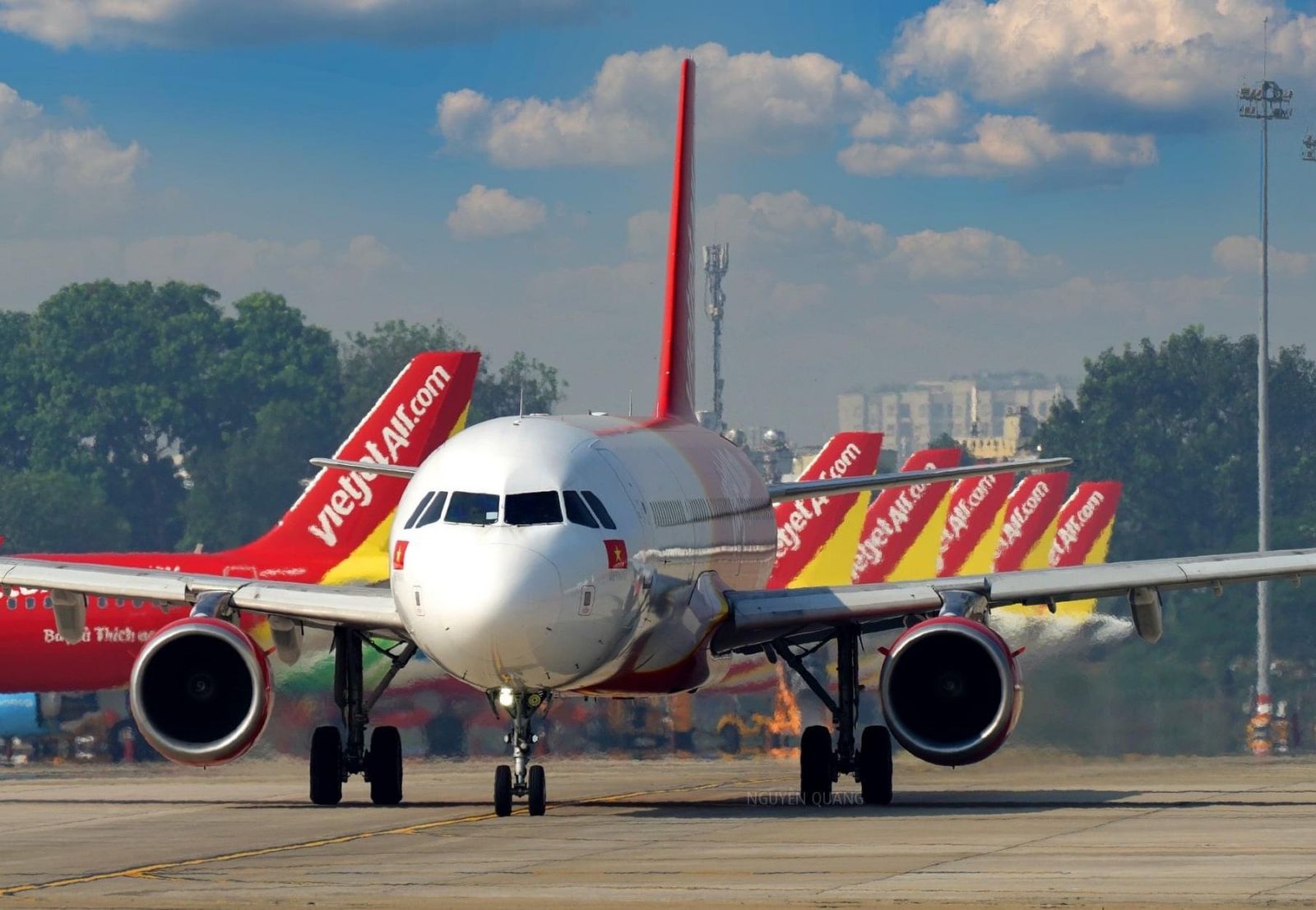 Doanh thu 6 tháng đầu năm đạt 29.770 tỷ đồng, tài sản của Vietjet ra sao? - Ảnh 1.