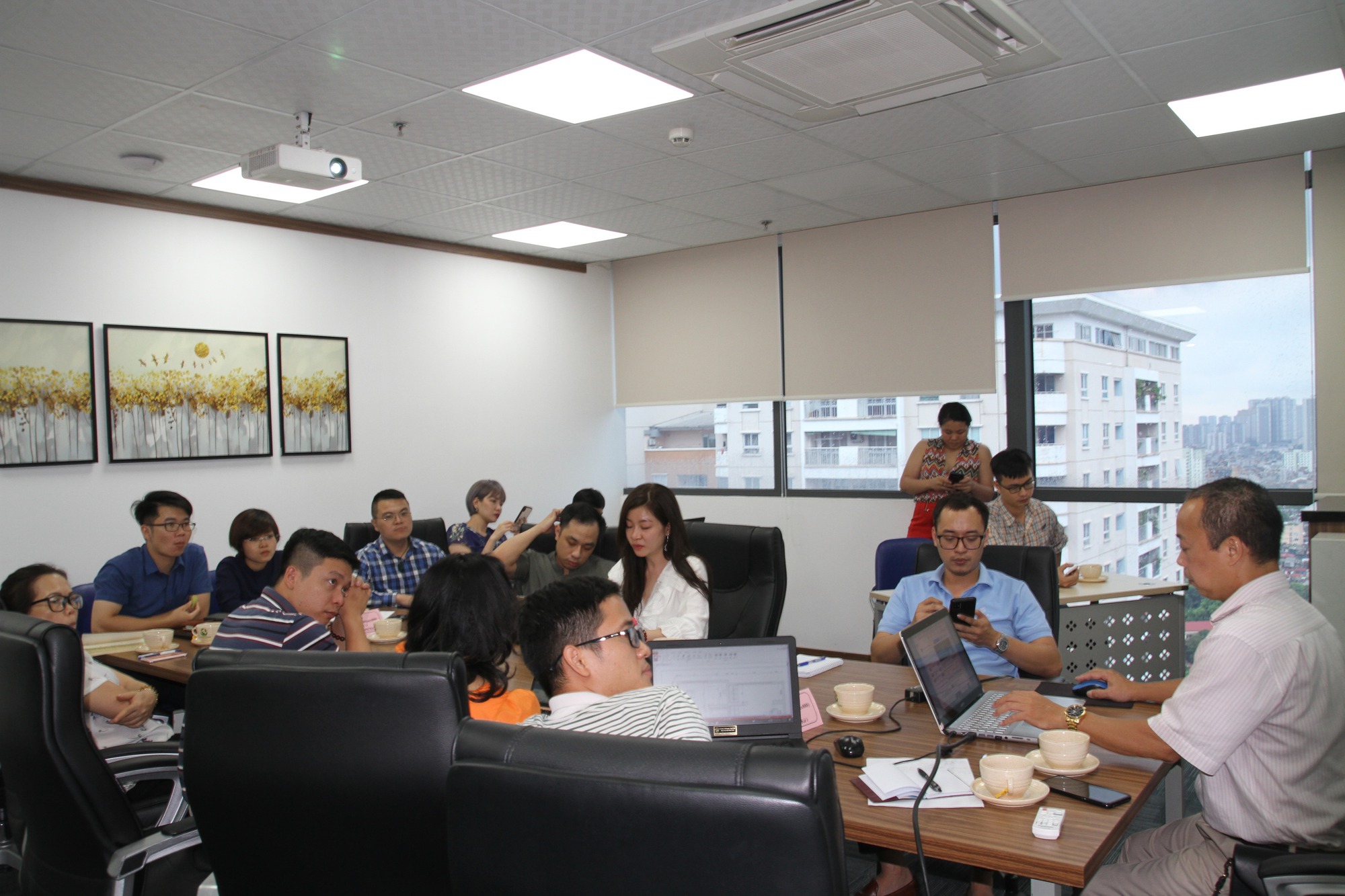 Cậu bé Hà Nội đang được các trường &quot;săn đón&quot; vào lớp 6, ông bố tiết lộ bí quyết từ năm con 2 tuổi - Ảnh 4.