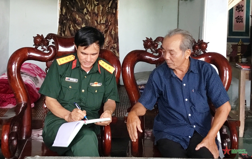Người đàn ông hơn 40 năm lặng lẽ đi tìm đồng đội - Ảnh 1.