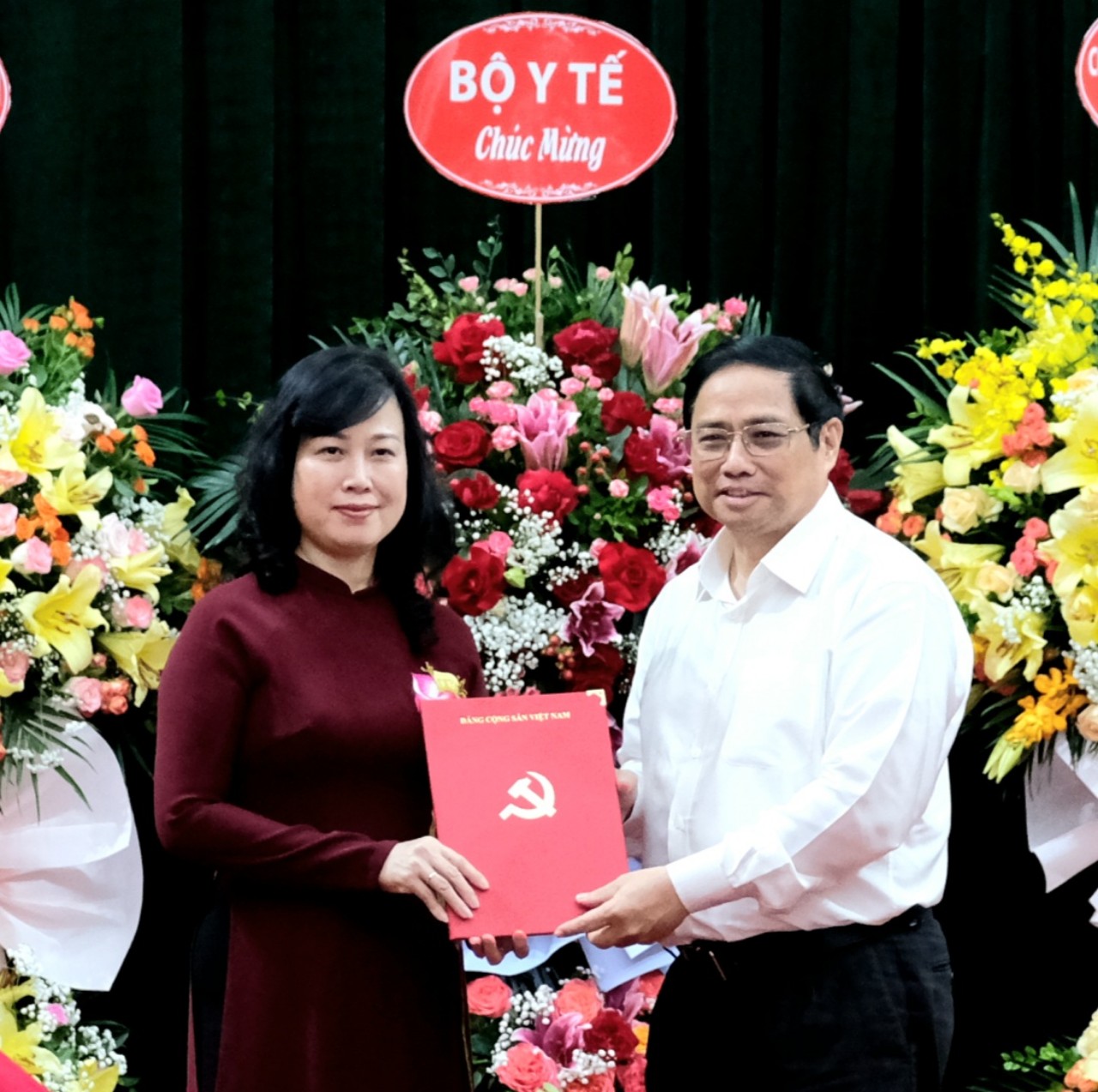 Thứ trưởng Bộ Nội vụ nói gì về quy trình bổ nhiệm quyền Bộ trưởng Y tế Đào Hồng Lan? - Ảnh 2.