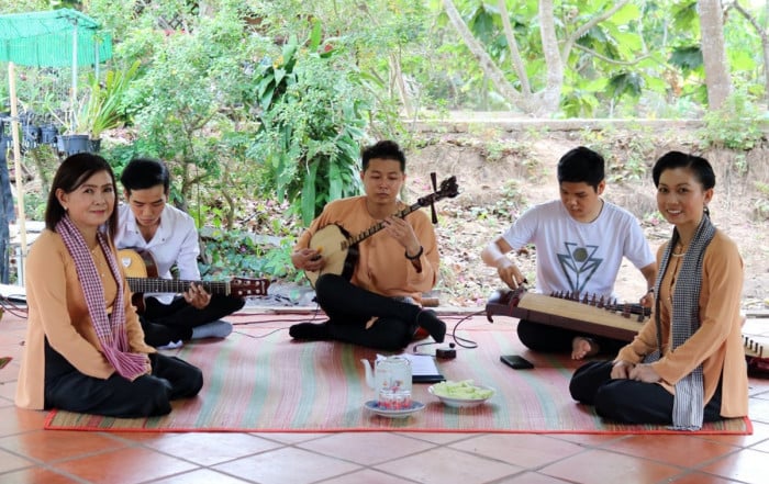 Du lịch nguyên sơ, nhà tranh vách đất hút hồn du khách đến miền Tây - Ảnh 14.