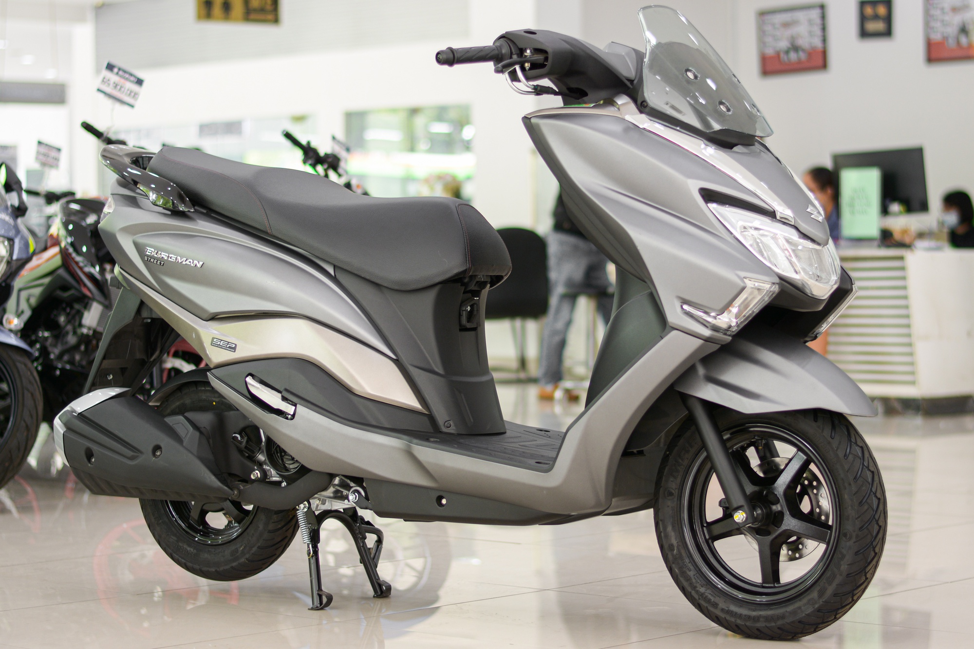 Những lựa chọn xe tay ga thể thao cho nam giới - Ảnh 1.