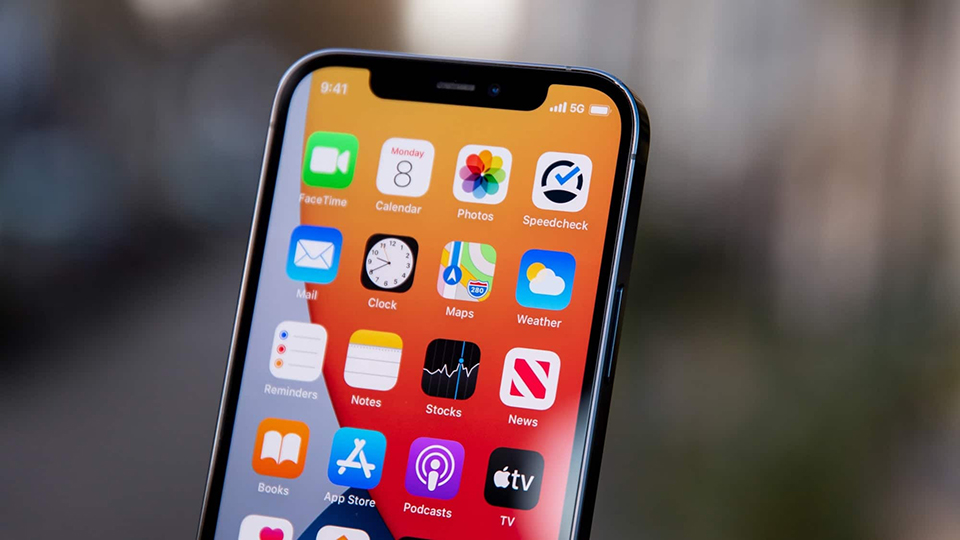 iOS 15.6 khắc phục các lỗ hổng bảo mật quan trọng này trên iPhone - Ảnh 1.