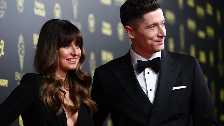 Robert Lewandowski: Chủ công mới của Barca và giấc mơ Quả Bóng Vàng - Ảnh 2.