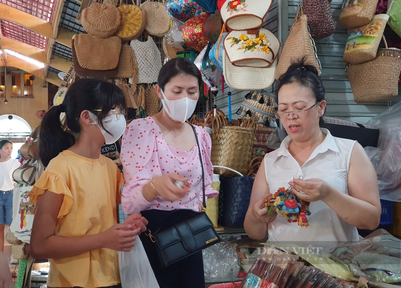 Điều gì khiến TP.HCM trở thành điểm đến được người Việt yêu thích nhất? - Ảnh 1.