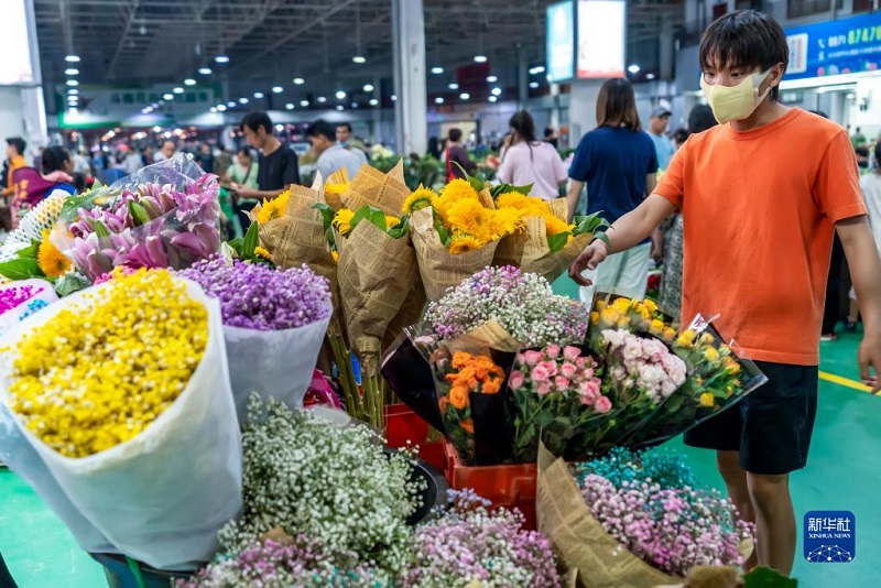 Khám phá chợ hoa lớn nhất Côn Minh, Trung Quốc - Ảnh 2. Khám phá chợ hoa lớn nhất Côn Minh, Trung Quốc - Ảnh 2.