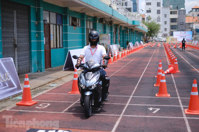 Dàn xe tay ga thể thao tại Việt Nam - Ảnh 8.