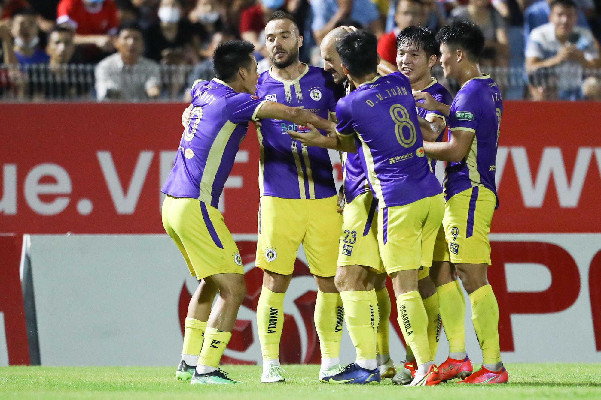 &quot;Hiện tượng&quot; Tonci Mujan bật mí lý do rời châu Âu đến V.League - Ảnh 4.
