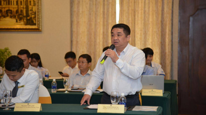 Giải pháp phát triển vận tải hành khách công cộng ở TP.HCM: Trợ giá hay không, phải giải quyết bằng bài toán đấu thầu - Ảnh 1.