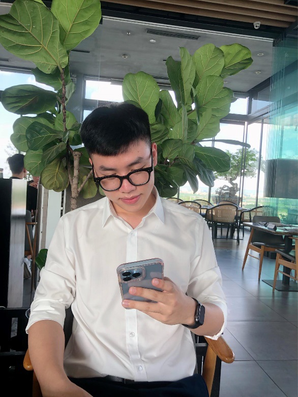 Trào lưu TikTok &quot;cầm 5.000 mua cả thế giới&quot; làm phiền nhiều người - Ảnh 4.