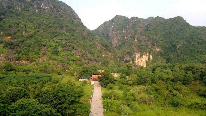 Hoàng đế nổi tiếng lịch sử Việt Nam, lấy mẹ của kẻ thù làm hoàng hậu gây tranh cãi - Ảnh 2.