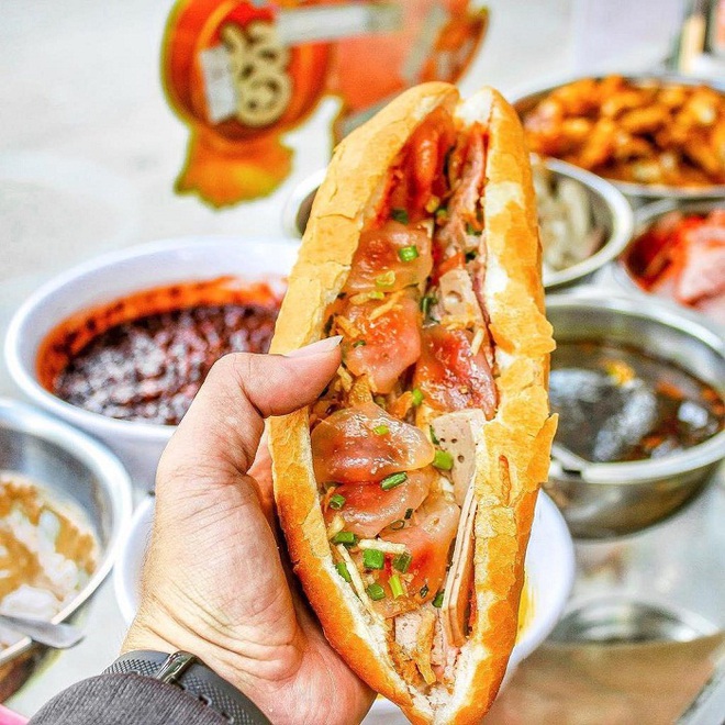 Bánh mì Việt Nam: Có gì đặc biệt mà đủ sức “cưa đổ cả thế giới” và xuất hiện trên trang chủ Google? - Ảnh 8.