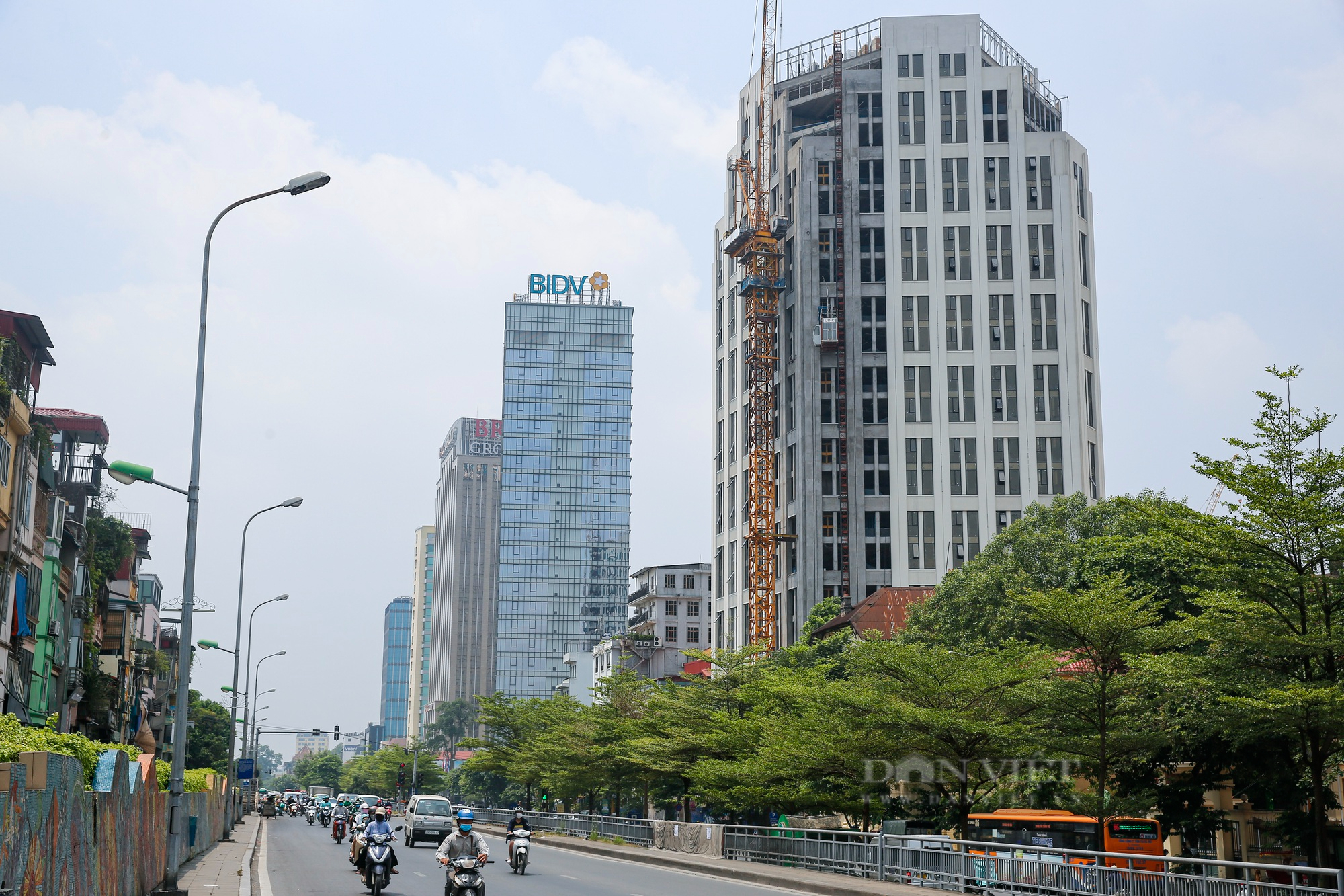 Hình ảnh khu vực được mệnh danh là &quot;phố Wall&quot; ở Hà Nội - Ảnh 5.