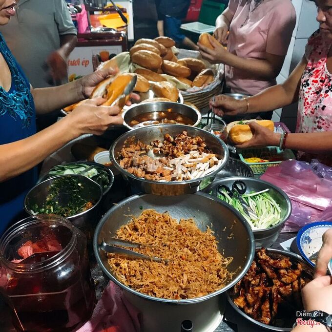 Dạo chơi Cần Thơ không lo đói bụng với 5 món ngon miễn chê - Ảnh 2.