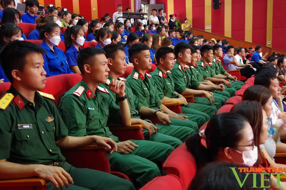 Sơn La: Sôi nổi Hội thi chung tay phòng, chống dịch Covid-19 - Ảnh 3. Sơn La: Sôi nổi Hội thi chung tay phòng, chống dịch Covid-19 - Ảnh 3.