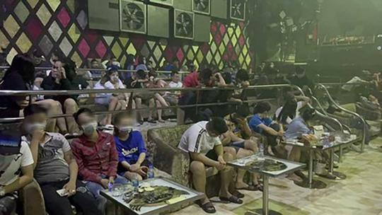 Khởi tố tổng quản lý quán bar Paradise 89 Club - Ảnh 1. Khởi tố tổng quản lý quán bar Paradise 89 Club - Ảnh 1.