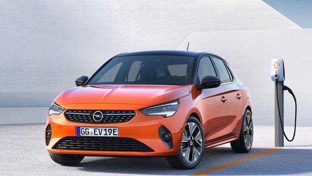 Top 10 chiếc xe điện rẻ nhất năm 2022 tại Mỹ - Ảnh 22.