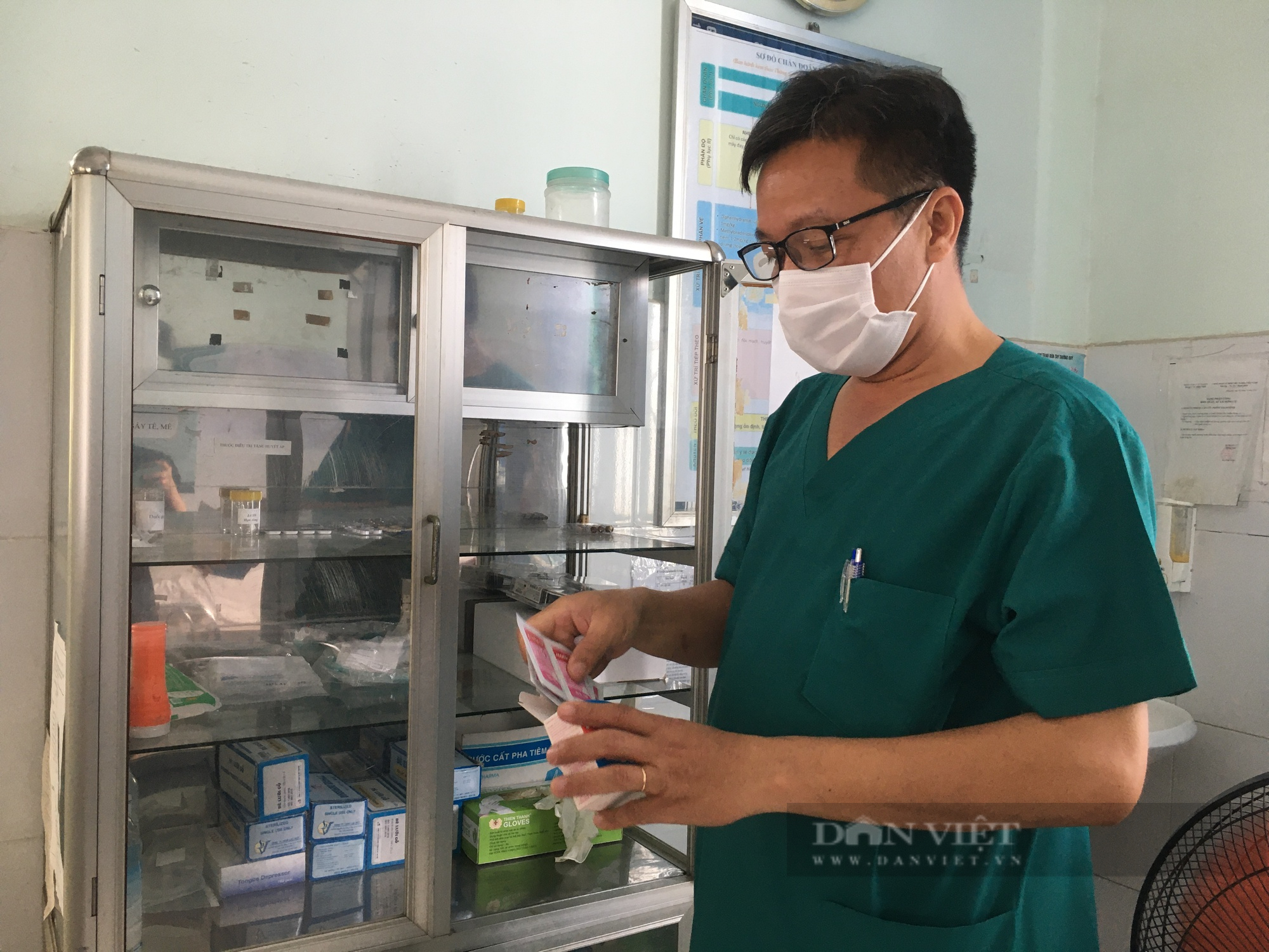 TP.HCM đối diện nguy cơ dịch chồng dịch, thiếu thuốc, thiếu nhân lực y tế - Ảnh 3.