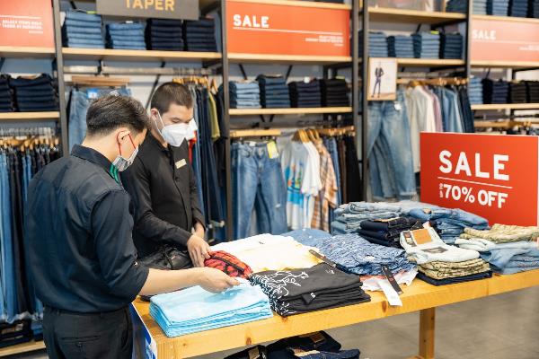 Lễ hội mua sắm Đỏ 2022: Sắc đỏ ưu đãi ngập tràn Vincom - Ảnh 4.