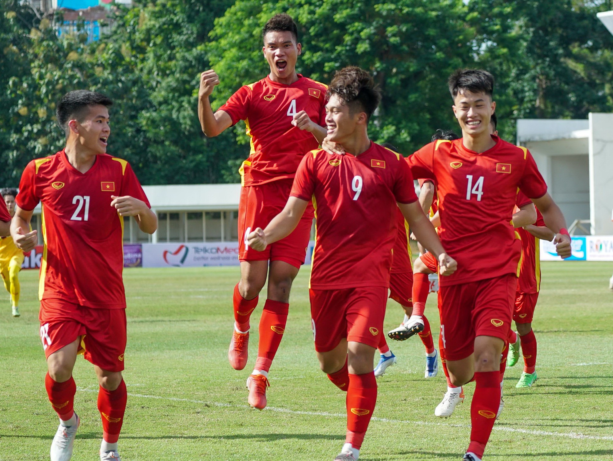 Tin sáng (7/7): U19 Việt Nam đứng đầu bảng, báo Indonesia vẫn nhận định bất ngờ - Ảnh 1.