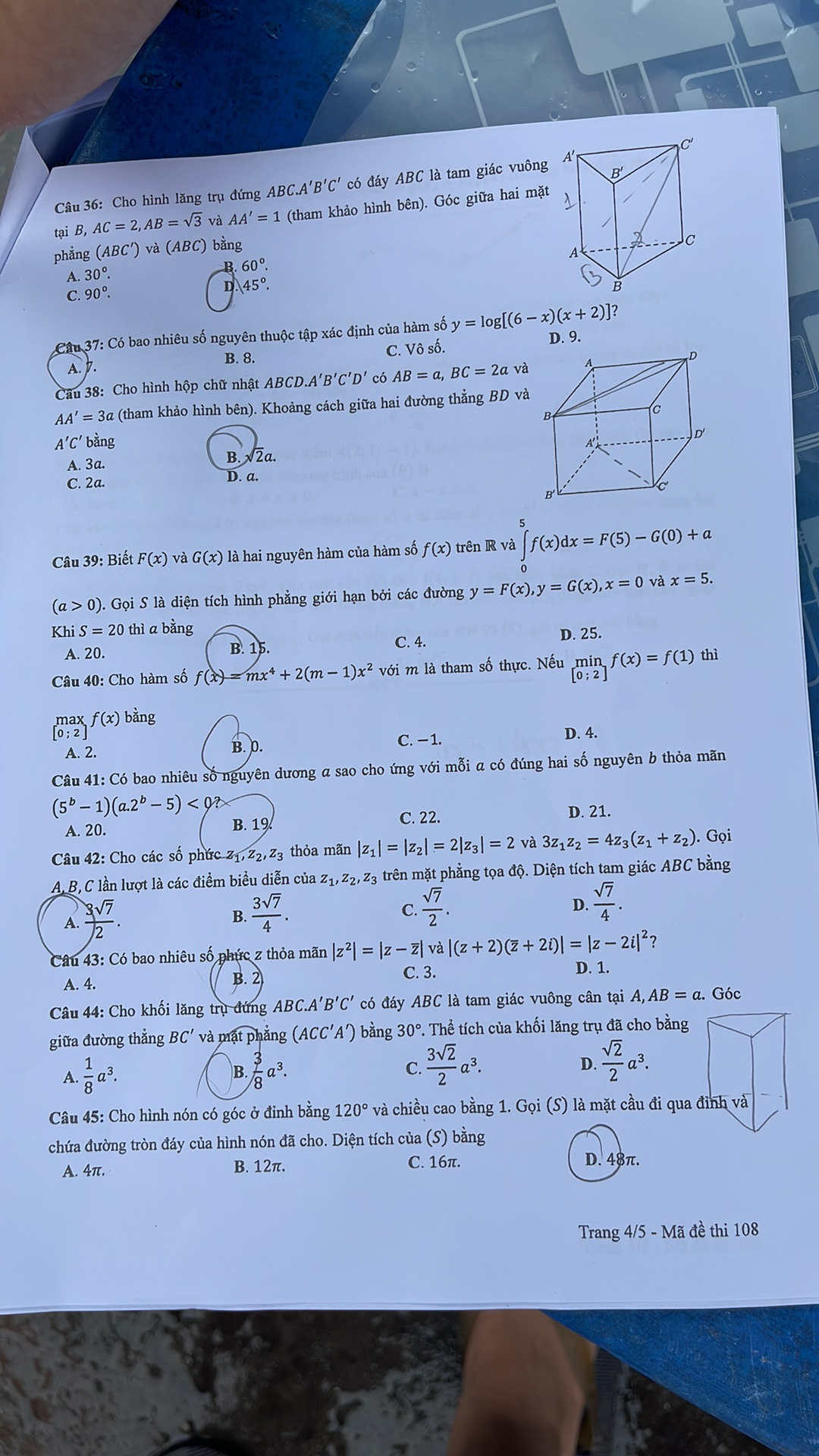 Đề thi môn Toán tốt nghiệp THPT 3 năm gần đây có đáp án - Ảnh 19.