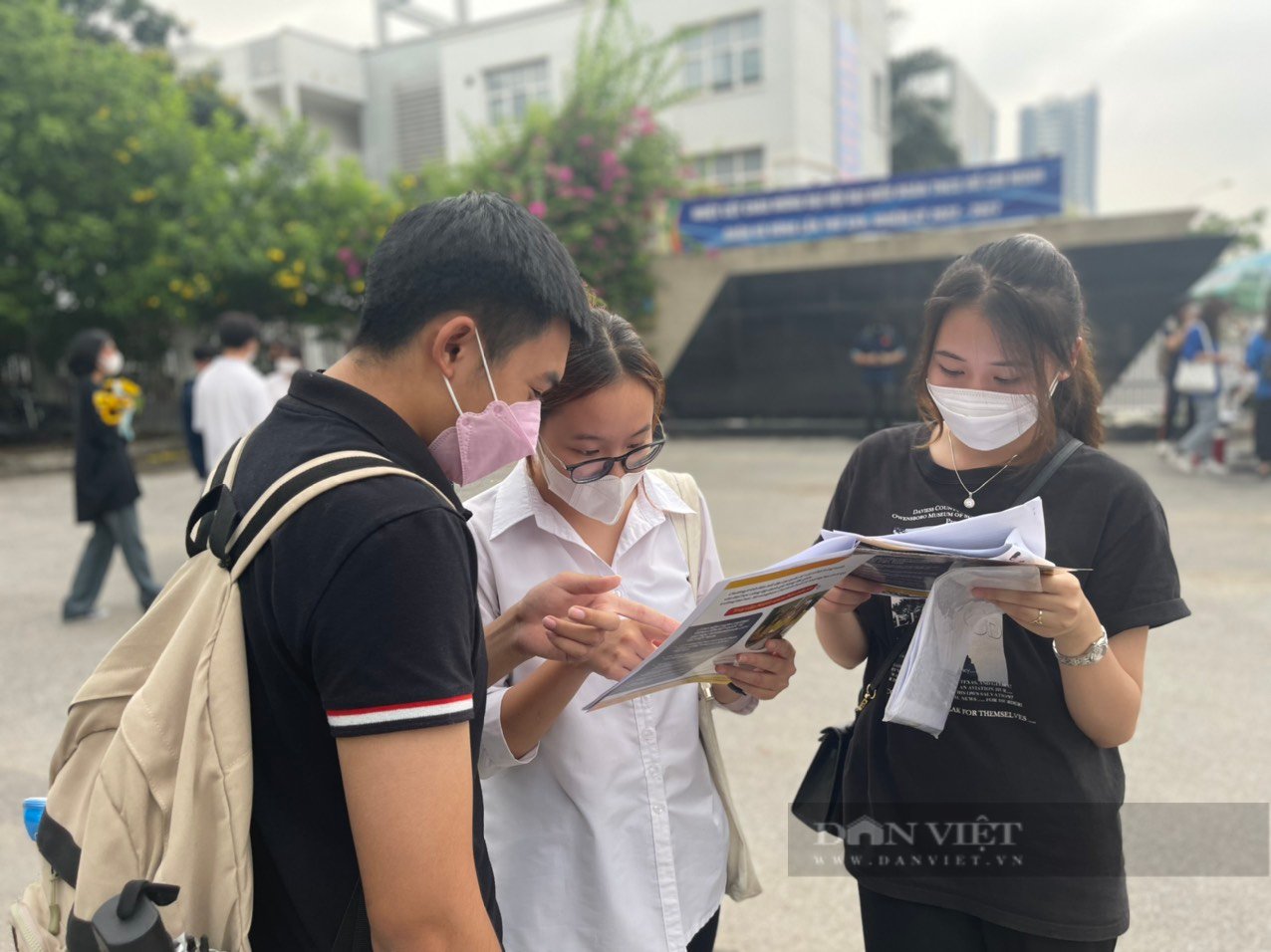 Đề thi môn tiếng Anh tốt nghiệp THPT 2022