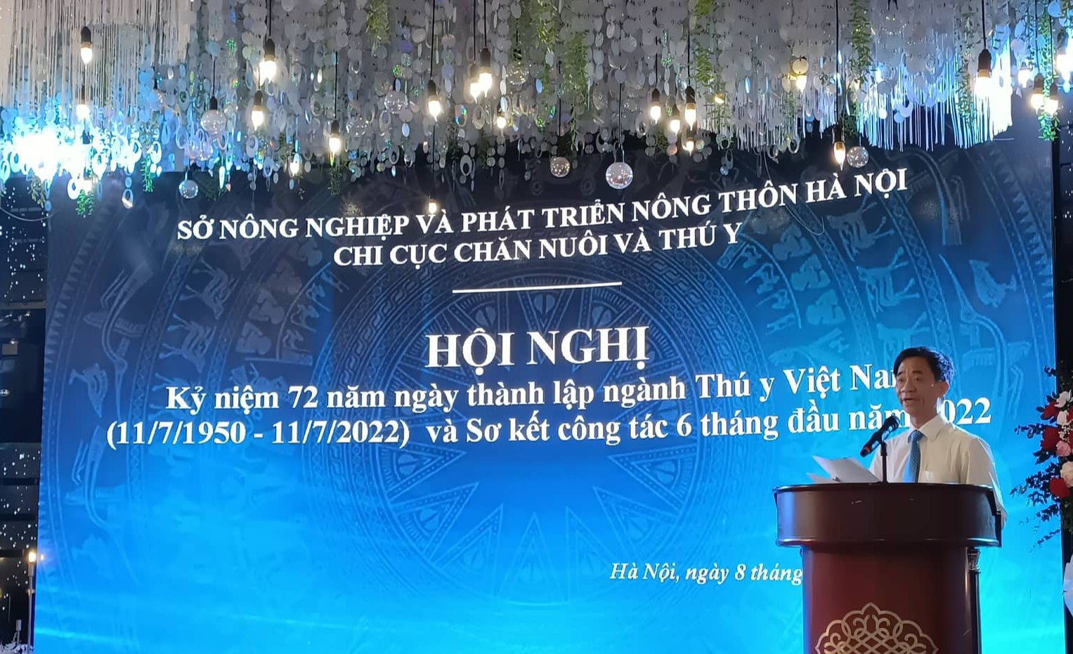Buôn bán thuốc thú y online khó kiểm soát, Hà Nội siết chặt quản lý vaccine, thuốc thú y - Ảnh 1.