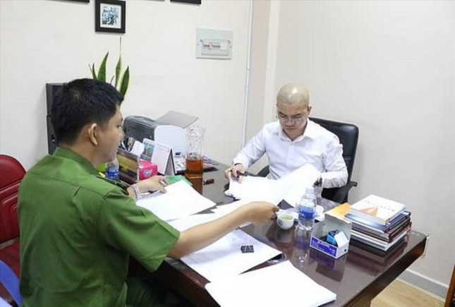 Vụ Công ty Alibaba: Bóc mẽ chiêu thức 5 bước lừa đảo khách hàng - Ảnh 1. Vụ Công ty Alibaba: Bóc mẽ chiêu thức 5 bước lừa đảo khách hàng - Ảnh 1.
