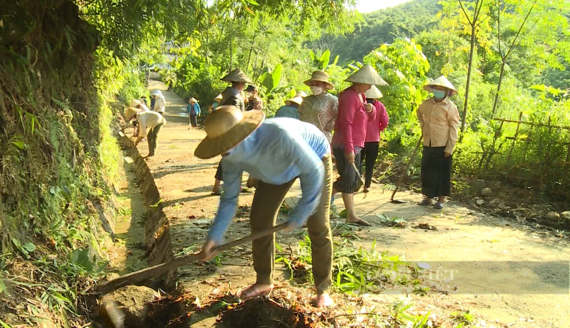 Vùng cao Lai Châu ra sức bảo vệ môi trường, dựng nông thôn mới - Ảnh 4. Vùng cao Lai Châu ra sức bảo vệ môi trường, dựng nông thôn mới - Ảnh 4.