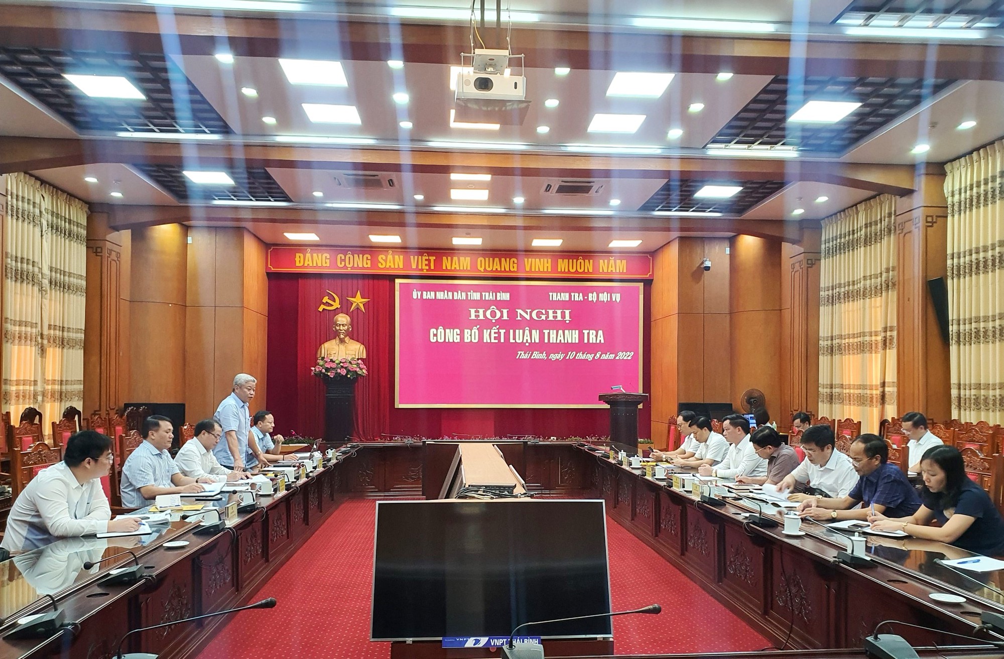 Bộ Nội vụ kiến nghị xử lý việc bổ nhiệm, nâng ngạch không đúng quy định tại Thái Bình - Ảnh 1.