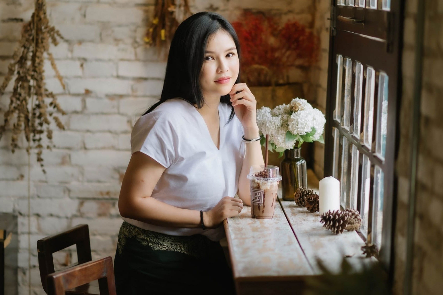 Nữ đại gia xinh đẹp góp phần giúp bóng đá Lào phát triển vượt bậc - Ảnh 5.