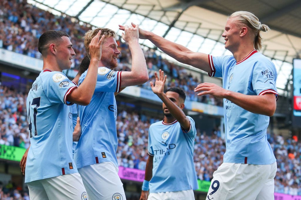 Top 10 CLB sở hữu đội hình đắt nhất thế giới: Man City vô đối - Ảnh 1.