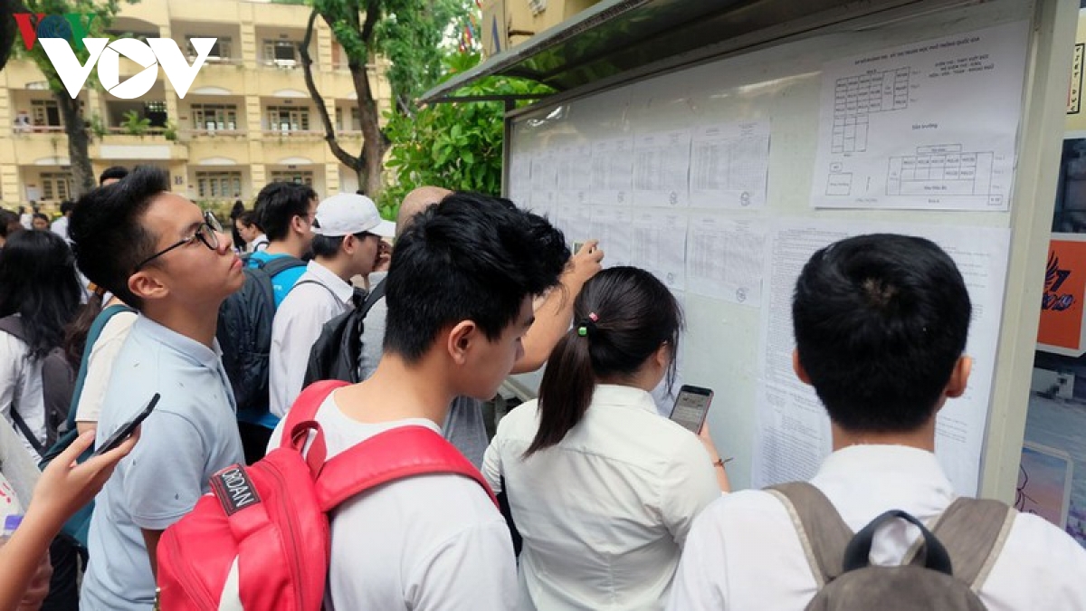 Các địa phương khó giải bài toán thiếu trường, lớp - Ảnh 1.