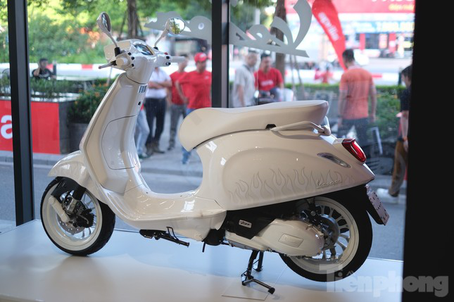 Xe tay ga Vespa bị 'hét' chênh gần 100 triệu đồng - Ảnh 2.